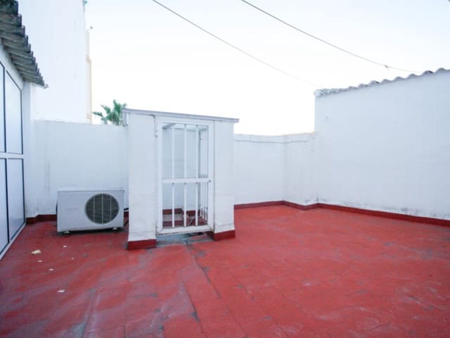 6 makuuhuone Asunto myytävänä paikassa Coín - 330 000 € (Ref: 9604841)