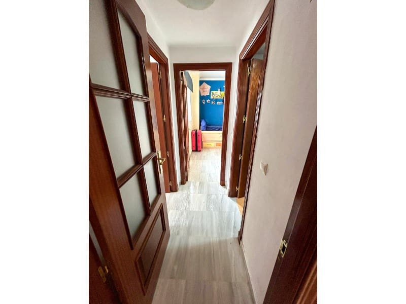 3 bedroom Flat for sale in Alhaurin Golf with garage - € 299,500 (Ref: 9651873)