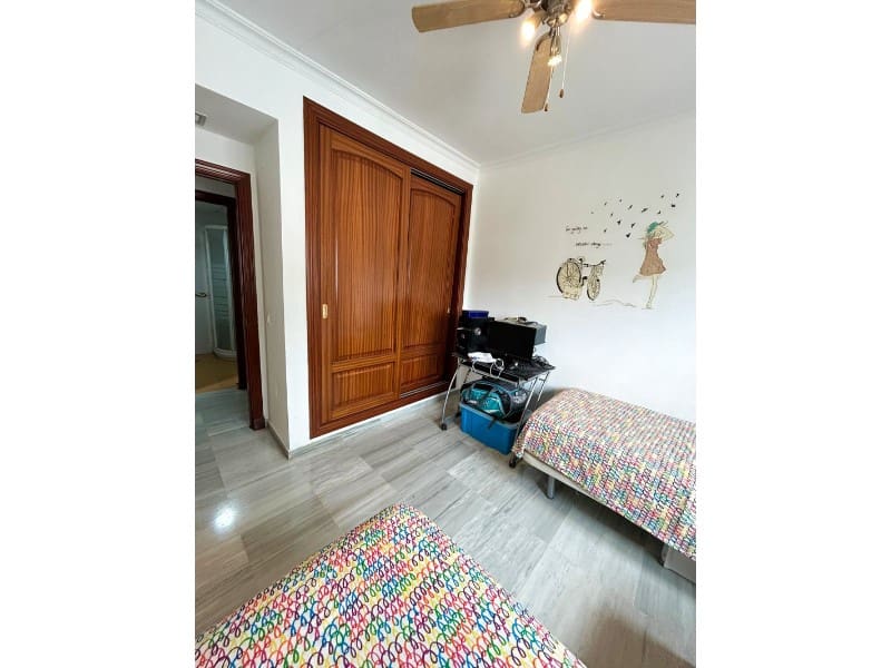 3 bedroom Flat for sale in Alhaurin Golf with garage - € 299,500 (Ref: 9651873)