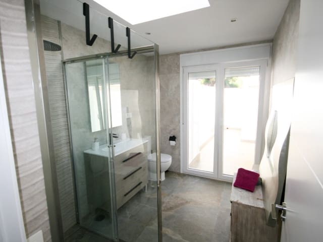 Finca/Maison de Campagne de 2 chambres à louer à Guaro - 1 500 € (Ref: 9656018)