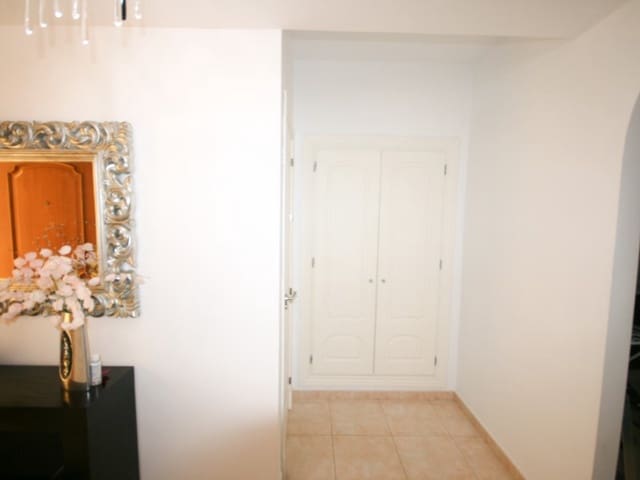 1 slaapkamer Flat te huur in Coín - € 650 (Ref: 9659212)