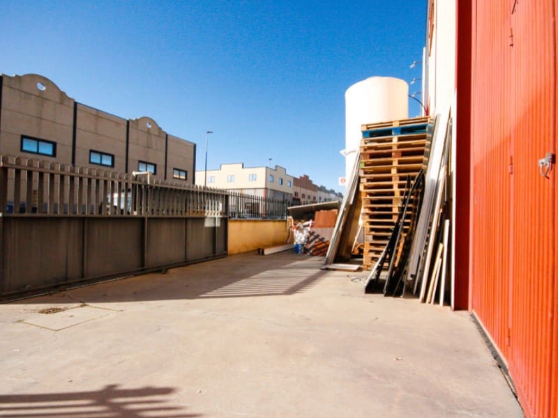 Local Comercial en Alhaurín el Grande en venta - 390.000 € (Ref: 9666196)