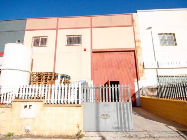 Local Comercial en Alhaurín el Grande en venta - 390.000 € (Ref: 9666196)