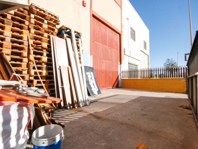 Local Comercial en Alhaurín el Grande en venta - 390.000 € (Ref: 9666196)