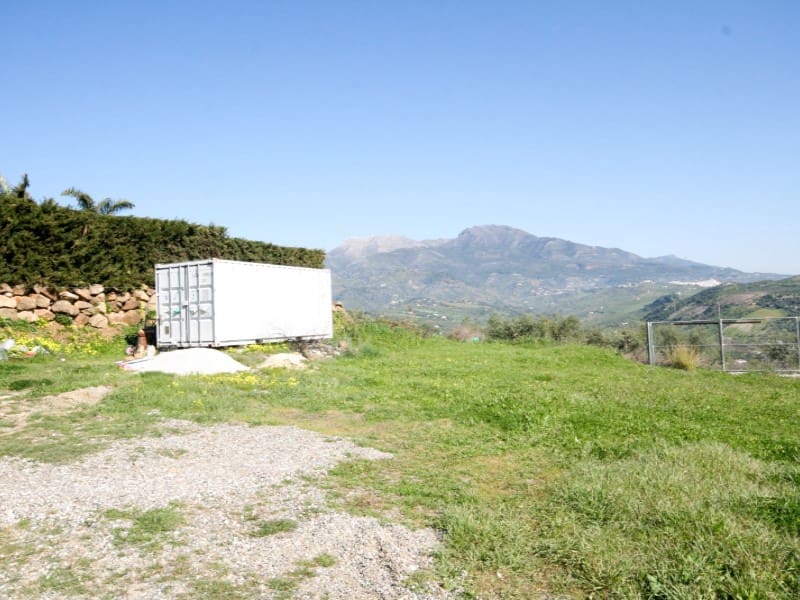 3 slaapkamer Finca/Landhuis te koop in Tolox - € 165.000 (Ref: 9738383)