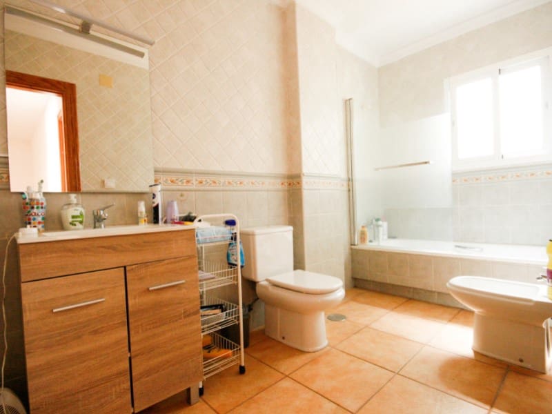 3 chambre Villa/Maison Semi-Mitoyenne à vendre à Coin - 270 000 € (Ref: 9806296)