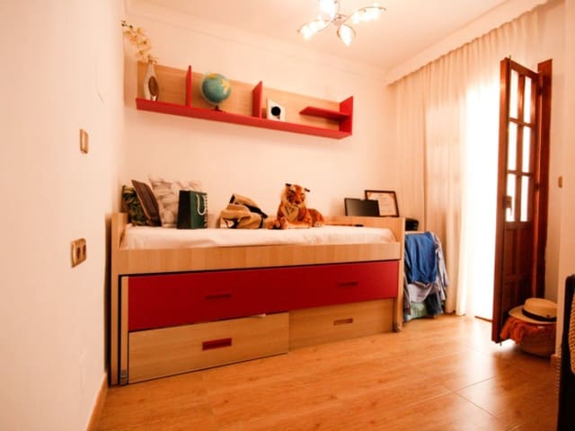 2 Zimmer Wohnung zu verkaufen in Coín - 195.000 € (Ref: 9806297)