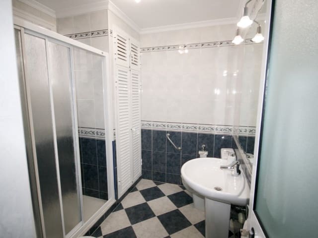 4 slaapkamer Huis te koop in Coín - € 235.000 (Ref: 9807861)