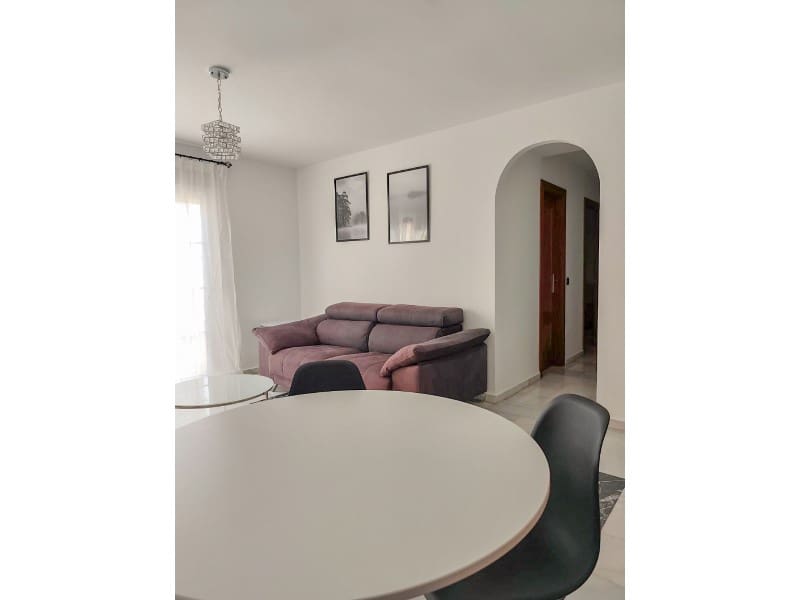2 sypialnia Mieszkanie do wynajęcia w Coin - 900 € (Ref: 9820224)