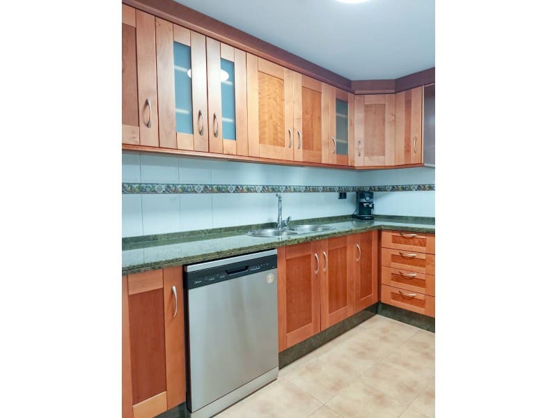 2 sypialnia Mieszkanie do wynajęcia w Coin - 900 € (Ref: 9820224)
