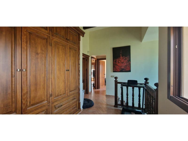 4 slaapkamer Villa te koop in Alhaurin el Grande - € 695.000 (Ref: 9859700)