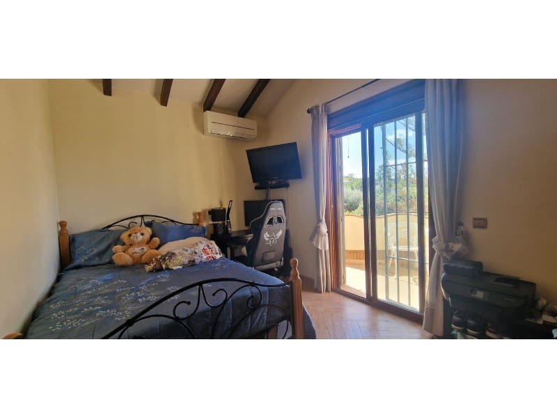 4 slaapkamer Villa te koop in Alhaurin el Grande - € 695.000 (Ref: 9859700)