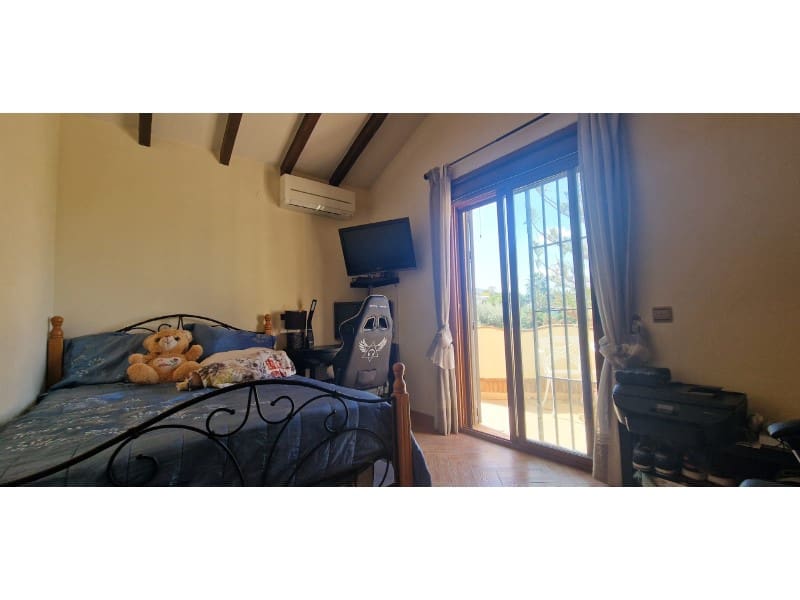 4 slaapkamer Villa te koop in Alhaurin el Grande - € 695.000 (Ref: 9859700)