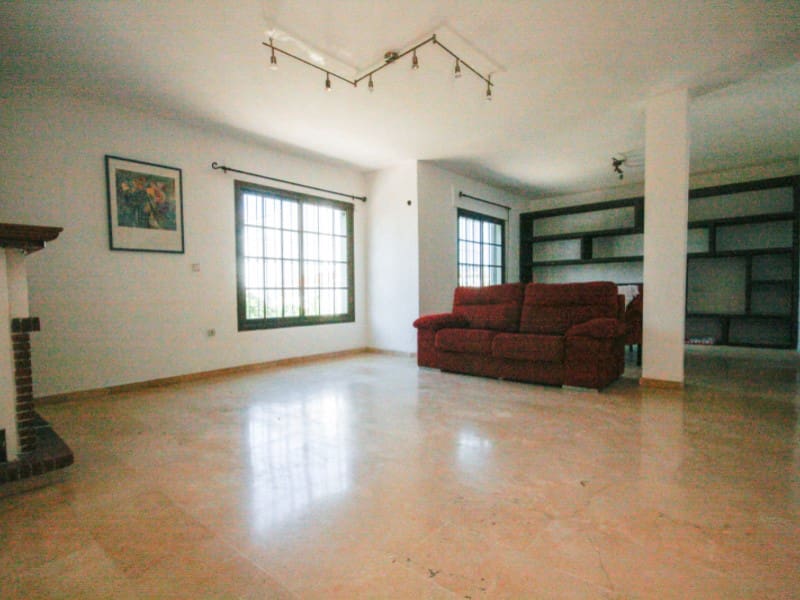 4 bedroom Villa for sale in Coin - € 463,500 (Ref: 9859701)