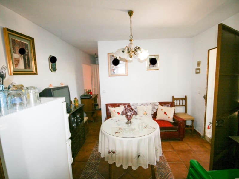2 bedroom Finca/Country House for sale in Coin - € 192,000 (Ref: 9875854)
