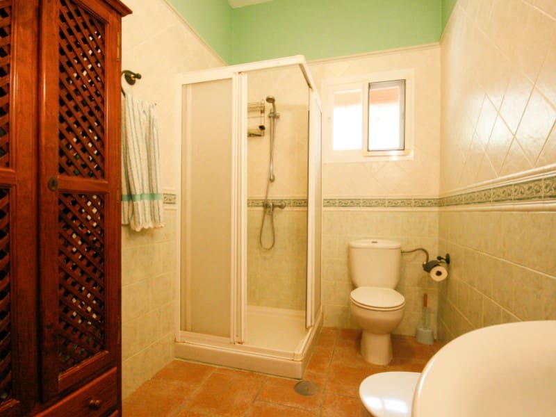3 bedroom Finca/Country House for rent in Coin with pool garage - € 1,800 (Ref: 9889999)