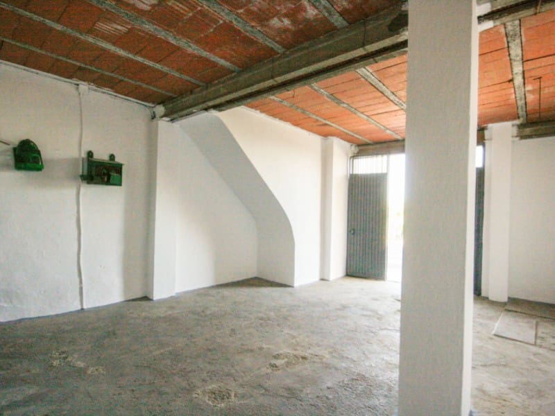 Comercial para venda em Coin - 115 500 € (Ref: 9892278)