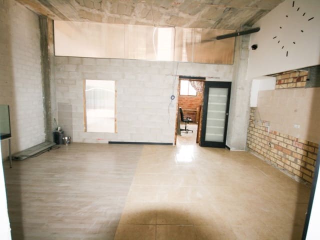 Commerciale in vendita in Coín - 126.000 € (Rif: 9927025)