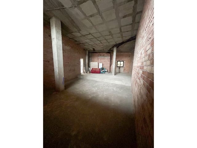 Kommersiell til salgs i Coín - € 107 000 (Ref: 9945353)