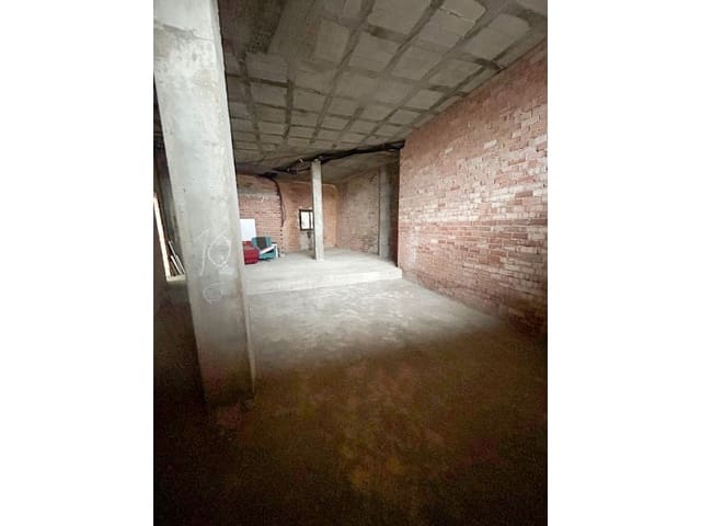 Kommersiell til salgs i Coín - € 107 000 (Ref: 9945353)