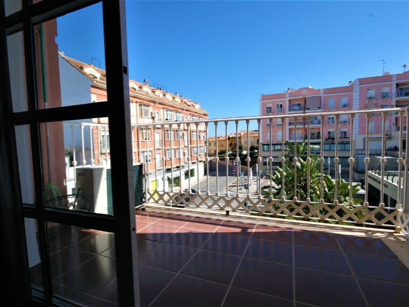 4 Zimmer Wohnung zu vermieten in Coin - 1.000 € (Ref: 9945354)