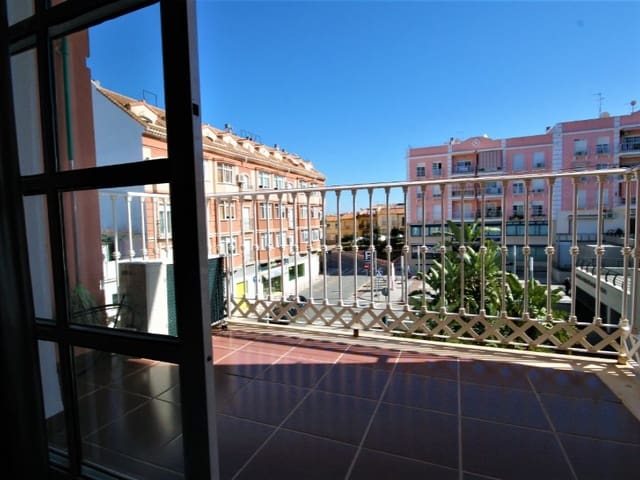 4 Zimmer Wohnung zu vermieten in Coín - 1.000 € (Ref: 9945354)