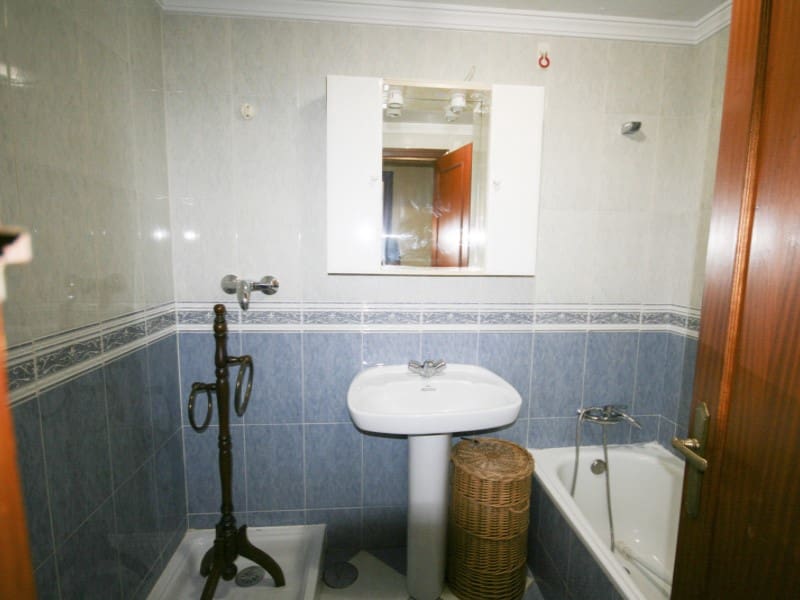 3 bedroom Flat for sale in Coin with garage - € 215,000 (Ref: 9964948)