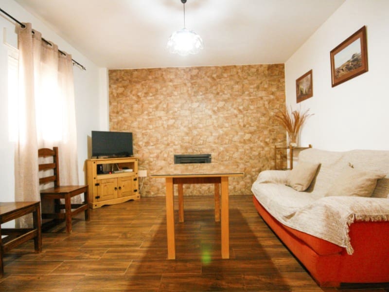 2 soverom Finca/Herregård til leie i Tolox med svømmebasseng garasje - € 1 000 (Ref: 9978477)