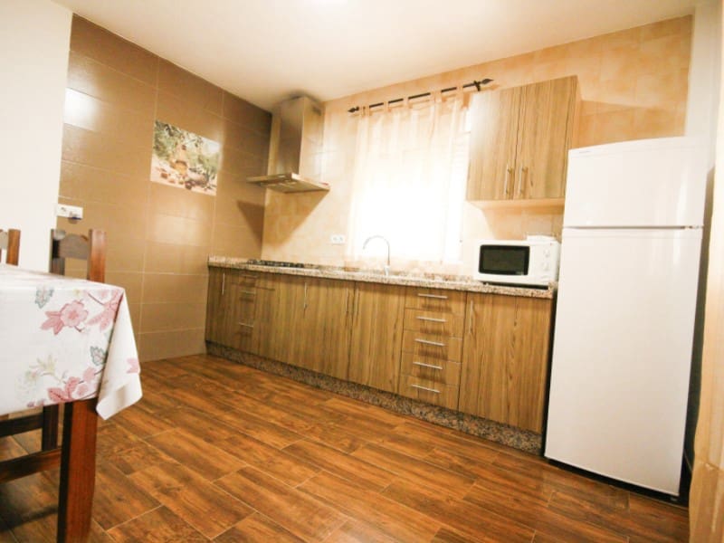 2 soverom Finca/Herregård til leie i Tolox med svømmebasseng garasje - € 1 000 (Ref: 9978477)