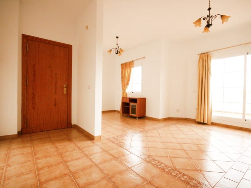 2 slaapkamer Penthouse te koop in Coin met garage - € 278.000 (Ref: 9999555)