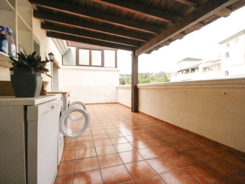 2 slaapkamer Penthouse te koop in Coin met garage - € 278.000 (Ref: 9999555)