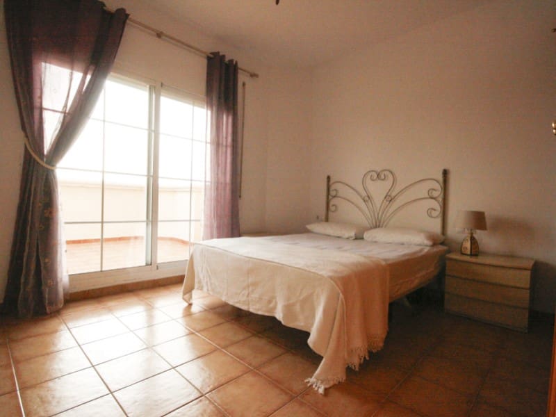 2 slaapkamer Penthouse te koop in Coin met garage - € 278.000 (Ref: 9999555)