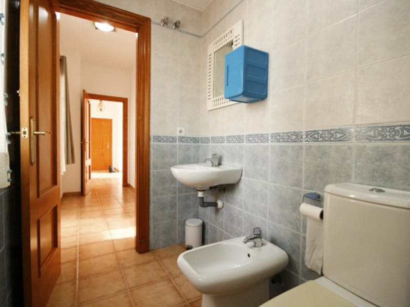 2 slaapkamer Penthouse te koop in Coin met garage - € 278.000 (Ref: 9999555)