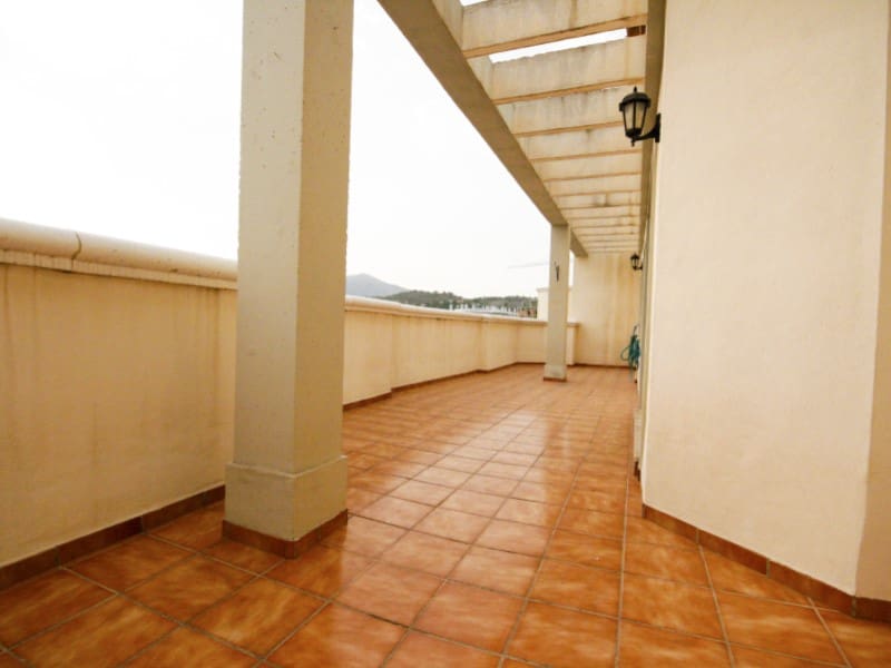 2 slaapkamer Penthouse te koop in Coin met garage - € 278.000 (Ref: 9999555)