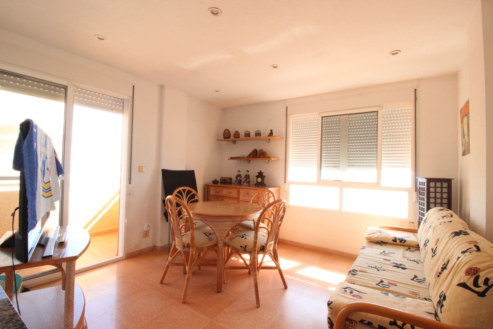 2 soveværelse Lejlighed til salg i Guardamar del Segura med garage - € 180.000 (Ref: 8491397)