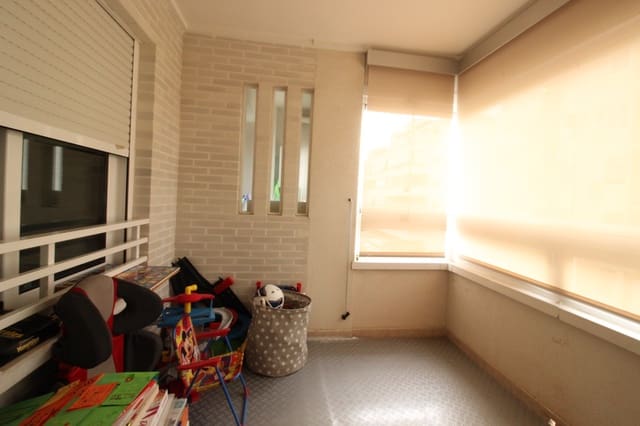 3 chambre Appartement à vendre à El Travaló - Martínez Valero, Elche / Elx avec piscine garage - 250 000 € (Ref: 8992797)