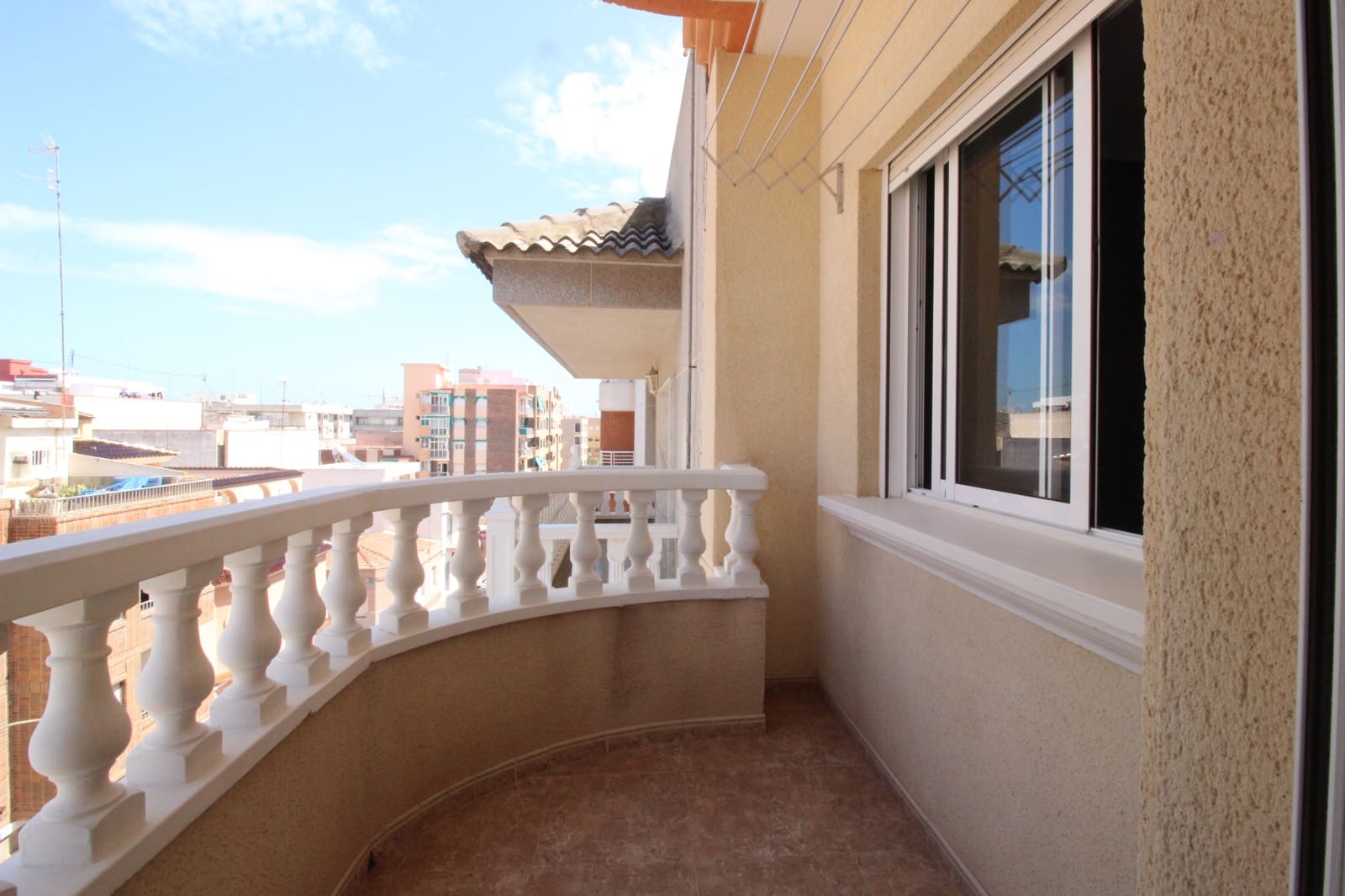 2 soverom Leilighet til salgs i Guardamar del Segura - € 115 000 (Ref: 8992866)