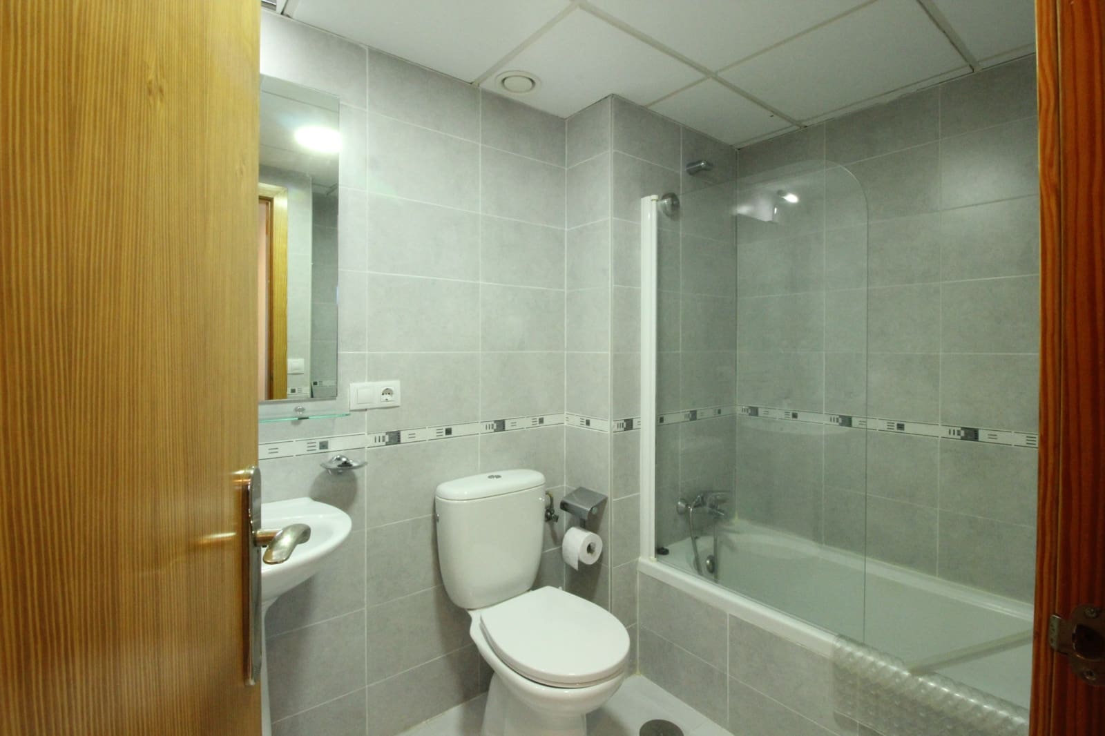 1 soverom Leilighet til salgs i Guardamar del Segura med svømmebasseng garasje - € 95 000 (Ref: 9645851)