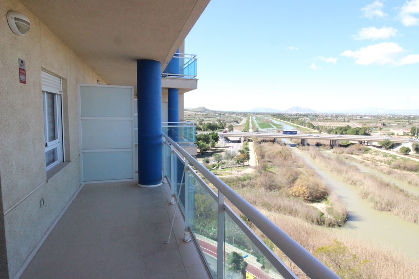 1 soverom Leilighet til salgs i Guardamar del Segura med svømmebasseng garasje - € 95 000 (Ref: 9645851)