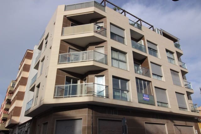 2 slaapkamer Appartement te koop in Zona Pueblo, Guardamar del Segura - € 145.000 (Ref: 9645899)