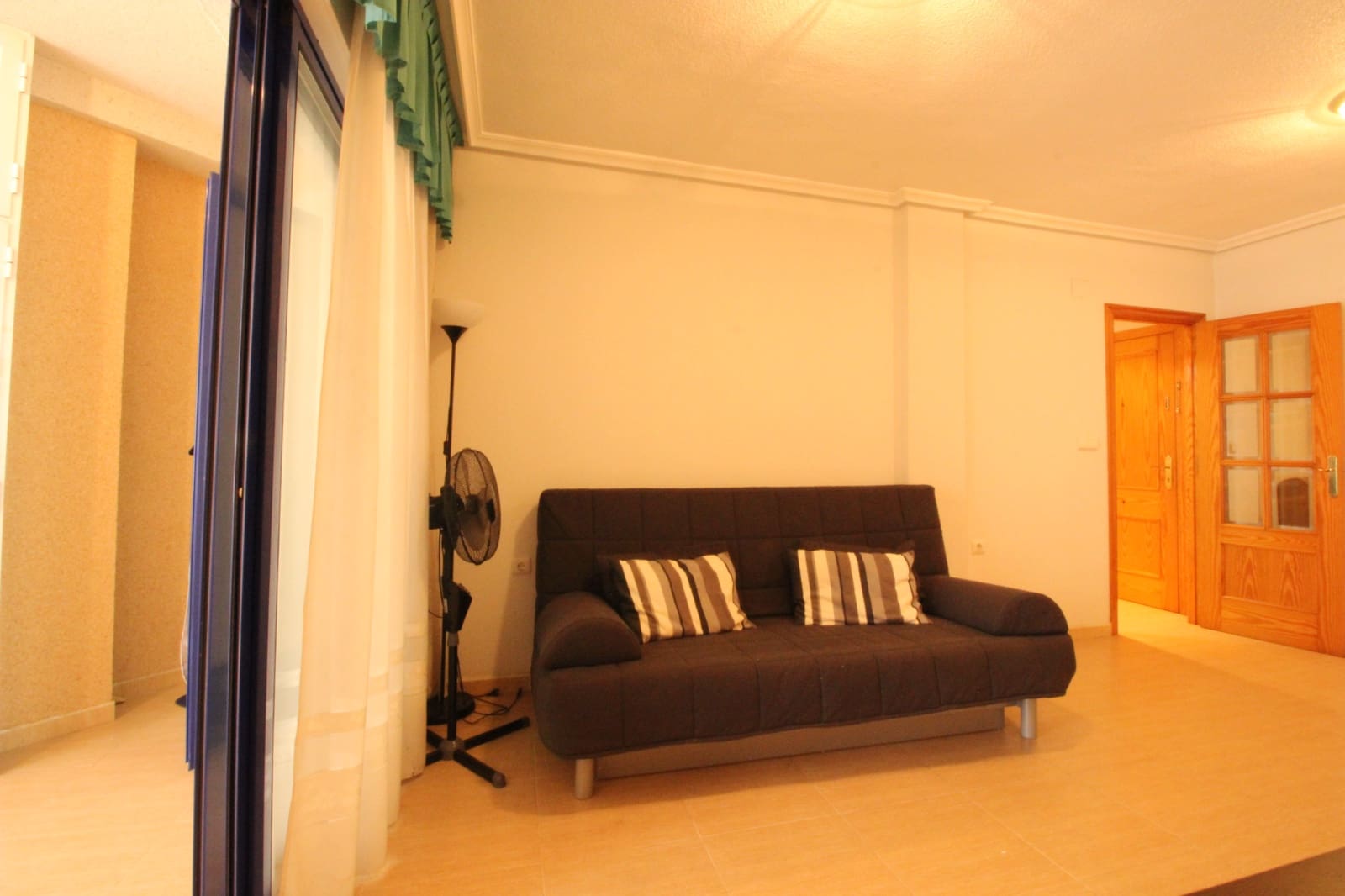 2 quarto Apartamento para venda em Guardamar del Segura com piscina garagem - 135 000 € (Ref: 9652490)