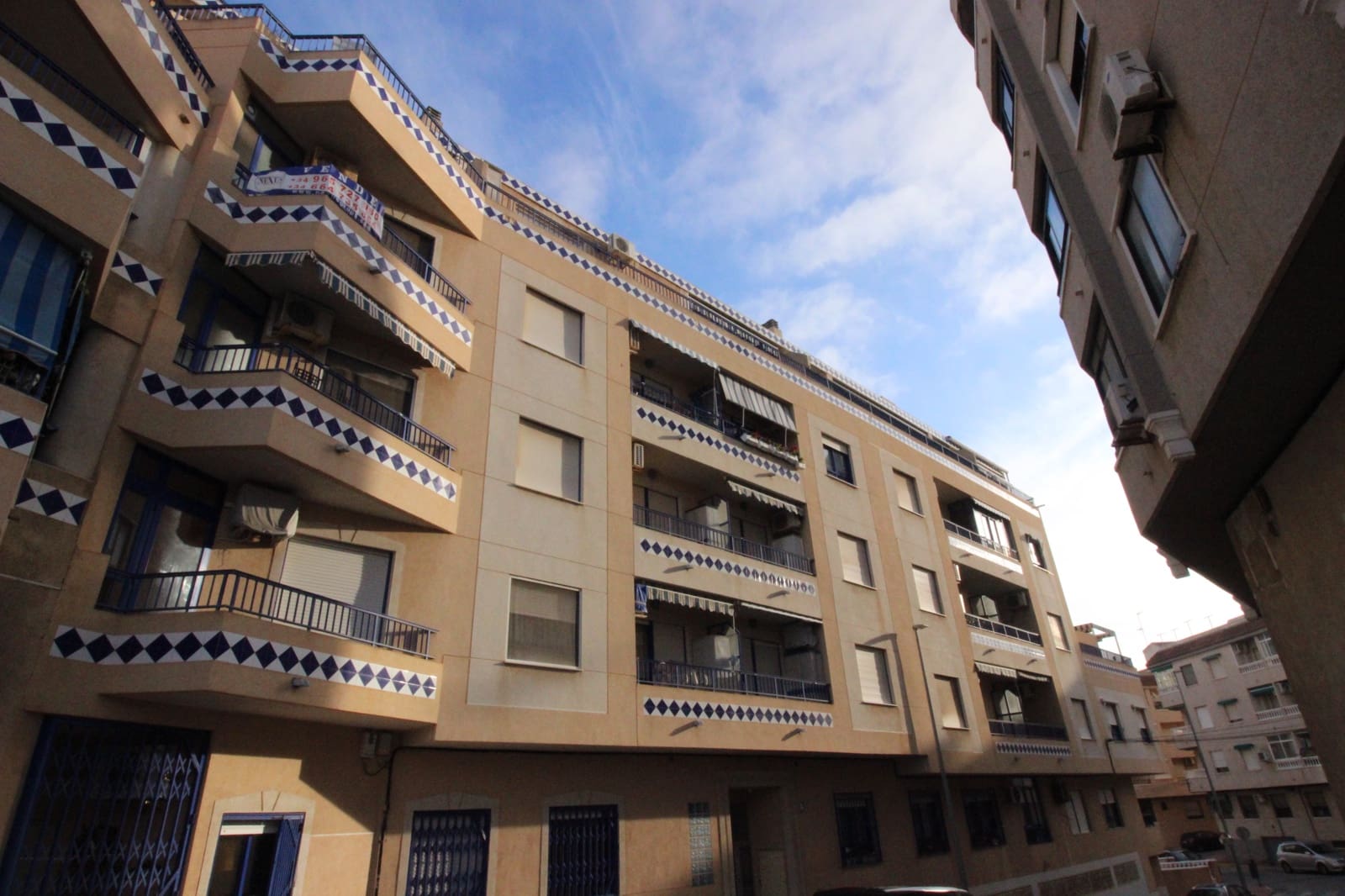 2 quarto Apartamento para venda em Guardamar del Segura com piscina garagem - 135 000 € (Ref: 9652490)