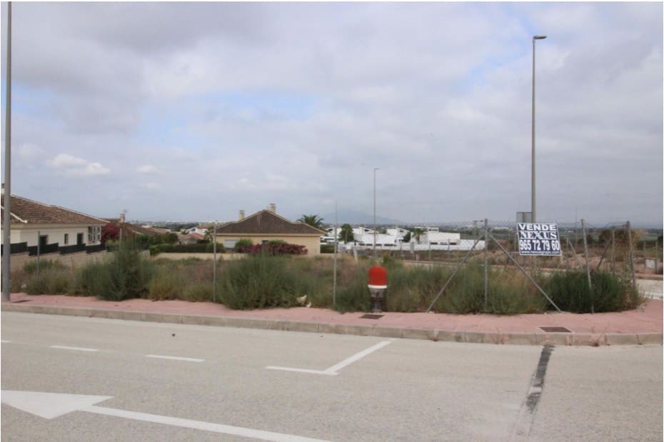 Działka budowlana na sprzedaż w San Fulgencio - 150 000 € (Ref: 9652839)