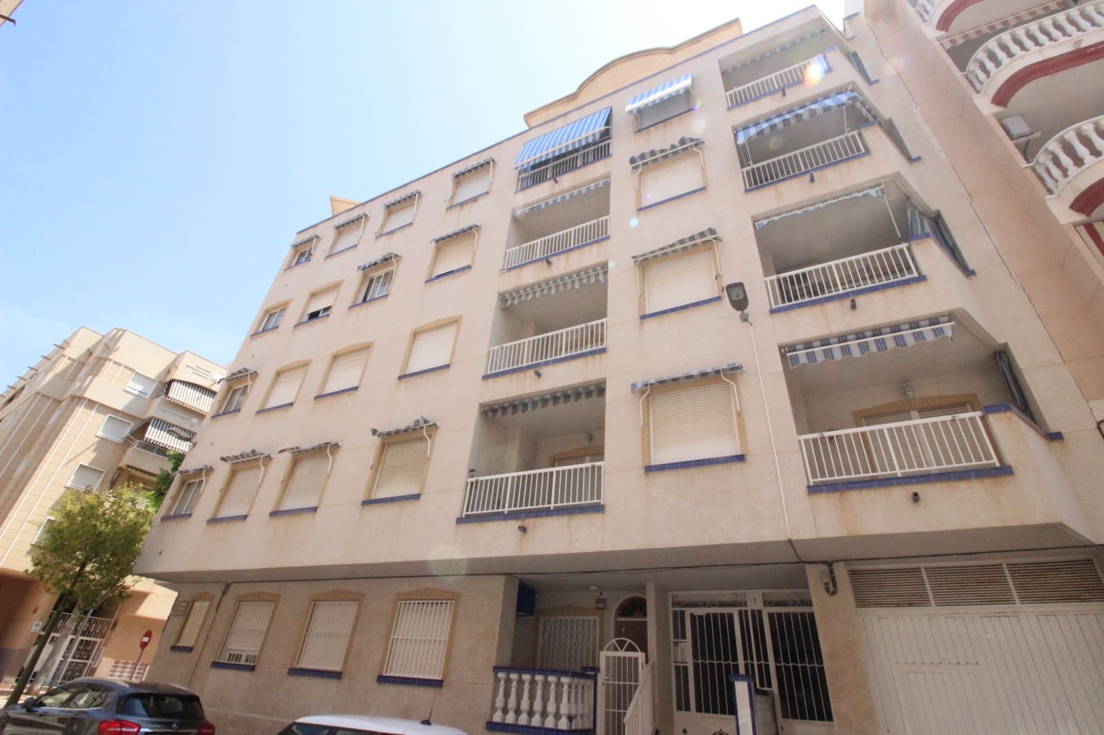 3 chambre Appartement à vendre à Guardamar del Segura avec garage - 210 000 € (Ref: 9715475)