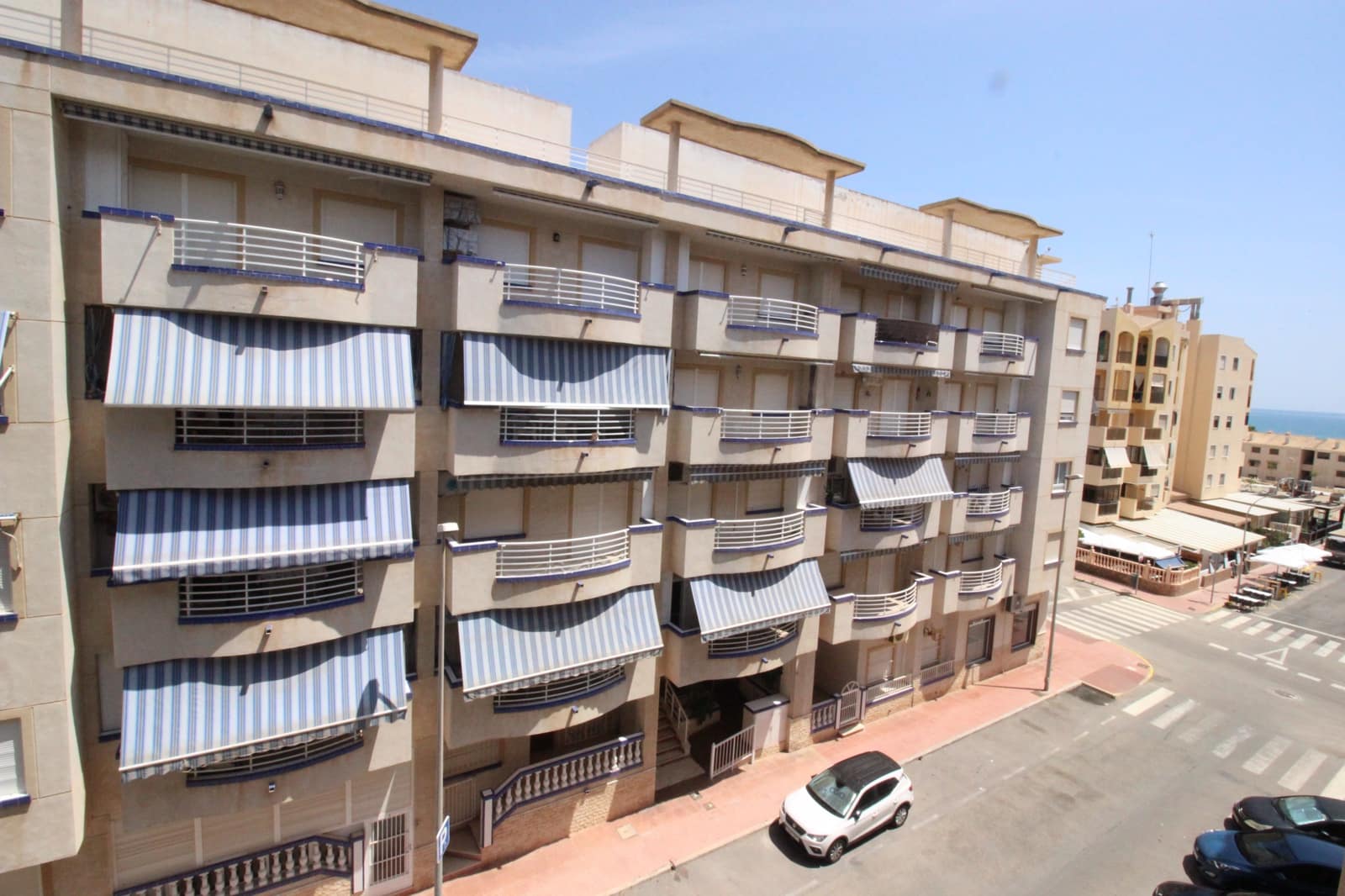 3 chambre Appartement à vendre à Guardamar del Segura avec garage - 210 000 € (Ref: 9715475)