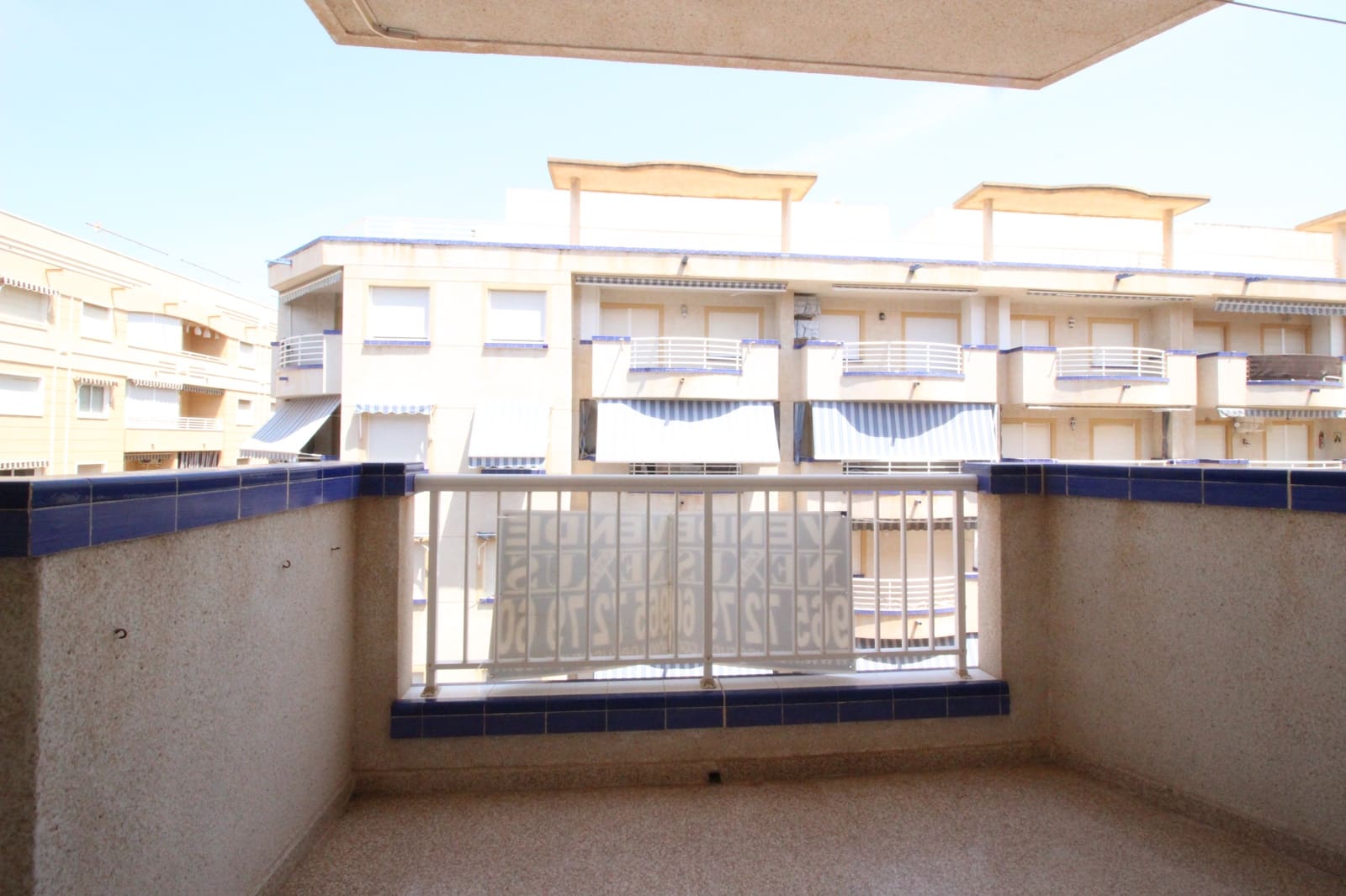 3 chambre Appartement à vendre à Guardamar del Segura avec garage - 210 000 € (Ref: 9715475)