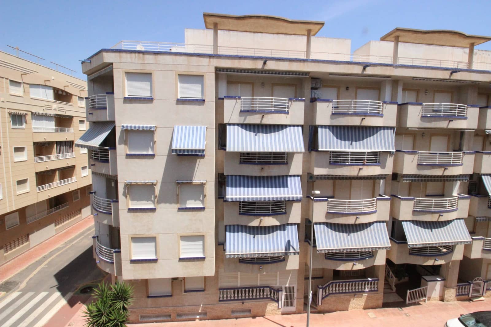 3 chambre Appartement à vendre à Guardamar del Segura avec garage - 210 000 € (Ref: 9715475)