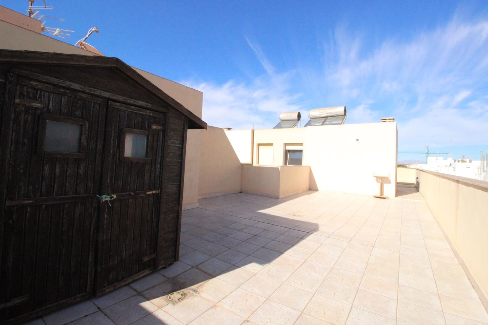 4 chambre Appartement à vendre à Guardamar del Segura avec garage - 345 000 € (Ref: 9720306)