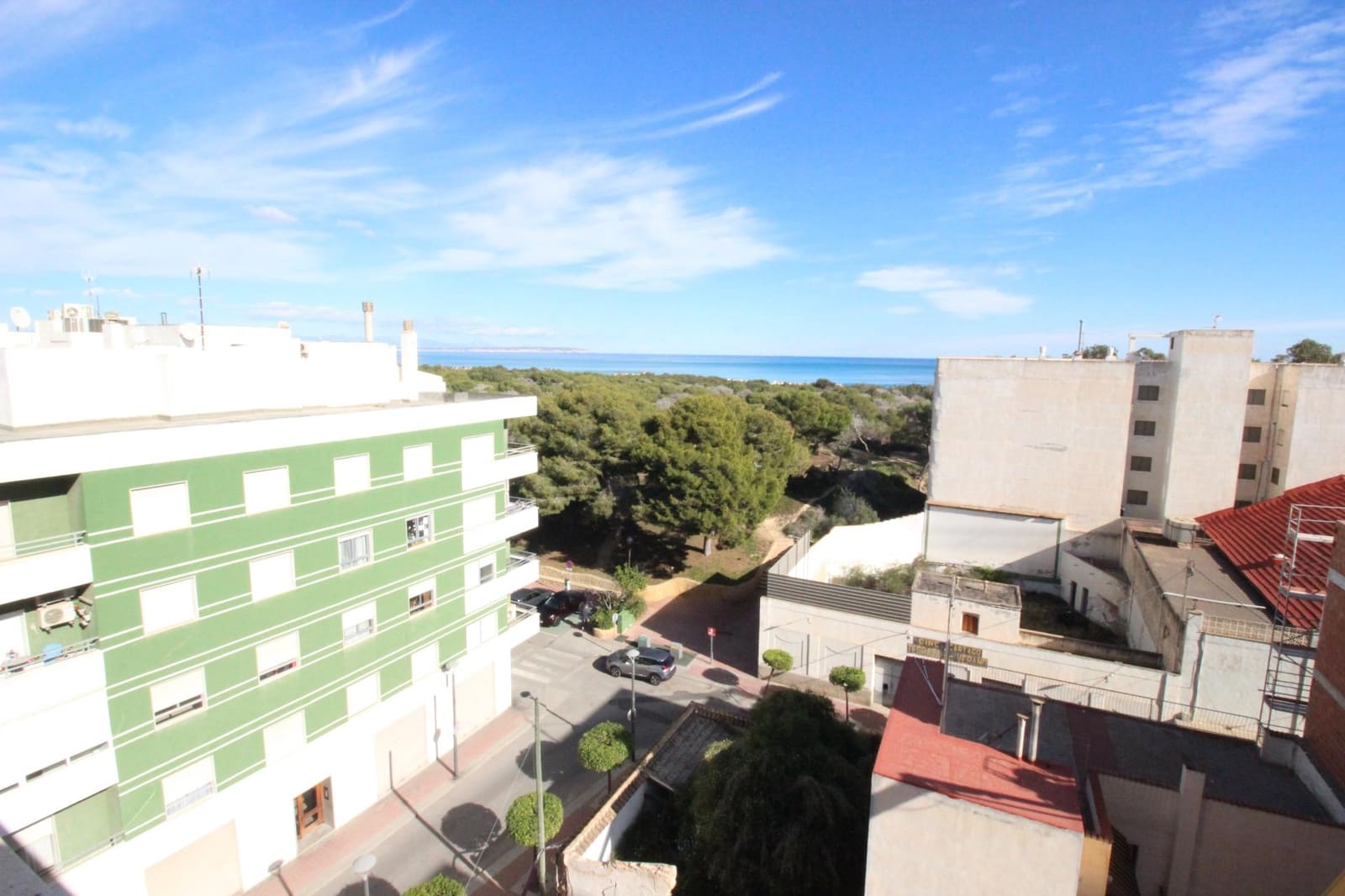 4 chambre Appartement à vendre à Guardamar del Segura avec garage - 345 000 € (Ref: 9720306)