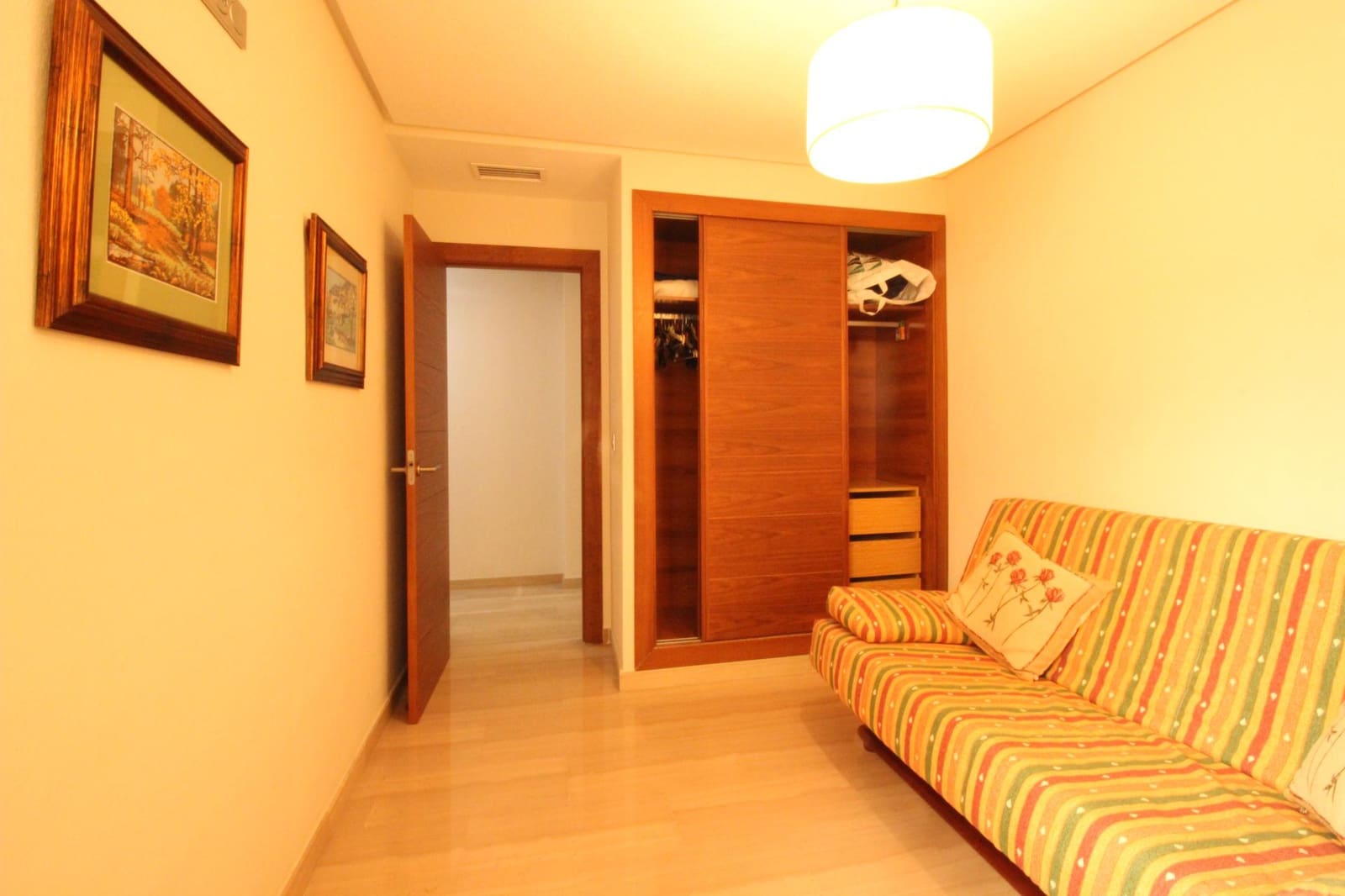 4 chambre Appartement à vendre à Guardamar del Segura avec garage - 345 000 € (Ref: 9720306)